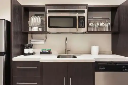 Home2 Suites by Hilton - 75