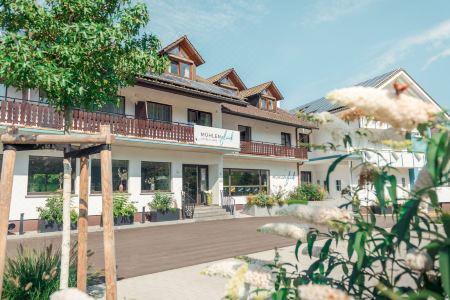 & Restaurant Mühlenglück - 3