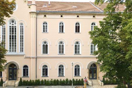 Monastery Boutique Budapest - 7