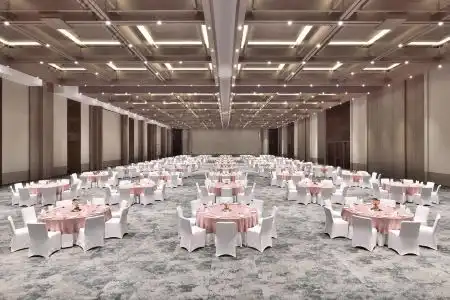 JW Marriott Bengaluru Prestige Golfshire Resort & Spa - 3