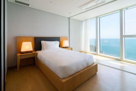 Grand Lct Residence - 207