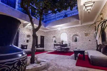 Riad Maud - 3