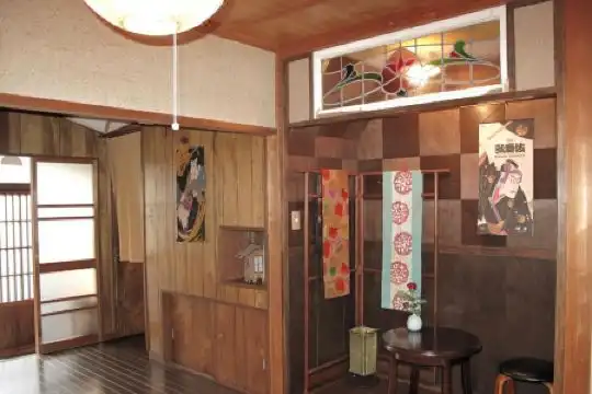Higashiyama - 17