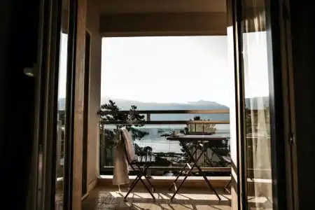 Fontana Seafront Residences - 44