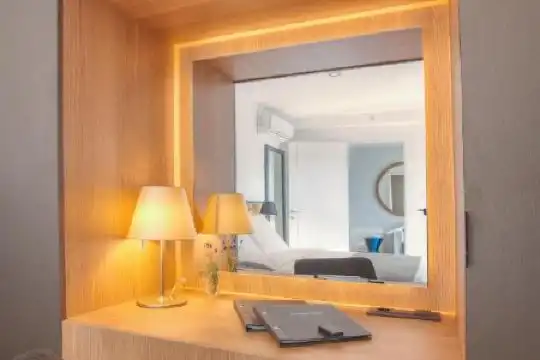 Fontana Seafront Residences - 24