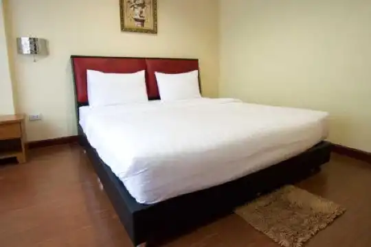 Bluebird Inn Pattaya - 12