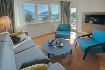 Fontana Seafront Residences - 48