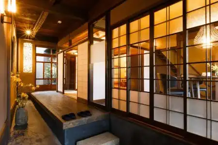 Yaeyatoichicho - 3