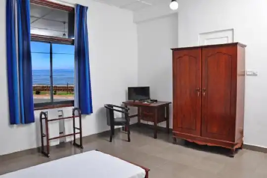 OYO 228 Sea View - 15