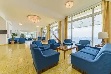 Grand Excelsior - 6