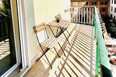 Simon's Guest House - 4