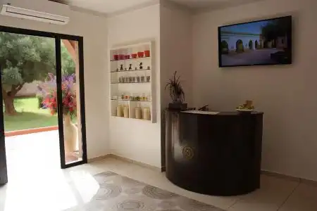 La Maison Des Oliviers - 4