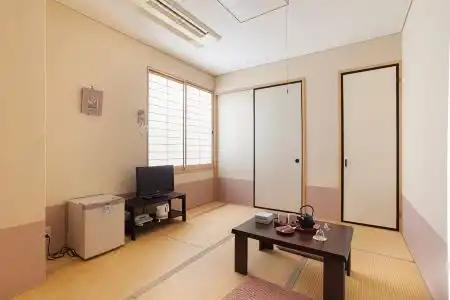Nagomi Yado Towa - 12