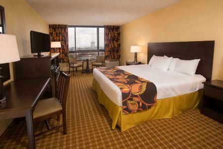 Ramada Plaza Resort & Suites By Wyndham Orlando International Drive - 113