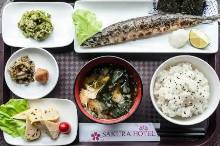 Sakura 2 - 9