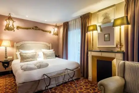 Hôtel Chateaubriand - 68