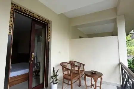 Asri Sari - 43