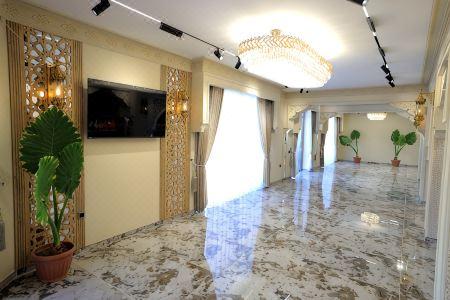 Amir Plaza - 10
