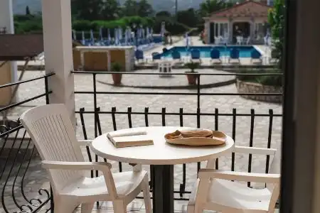 La Famille Merkati - Maison Antonis - 27