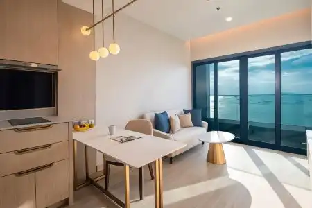 S Sriracha & Residence - 47