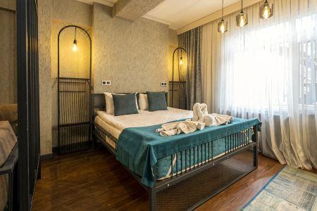 Cube Suites - 114