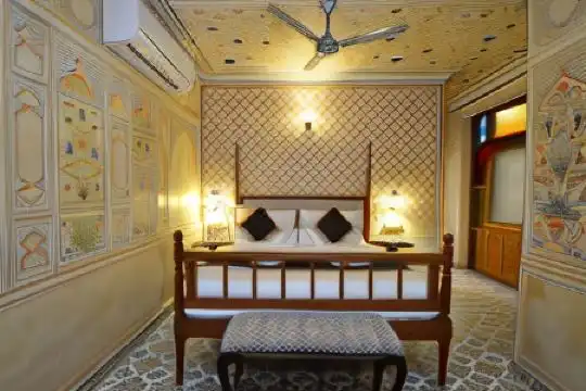 Nirbana Palace - A Heritage and Spa - 38