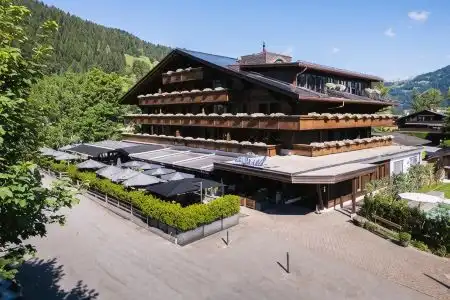 Arc-en-ciel Gstaad - 1