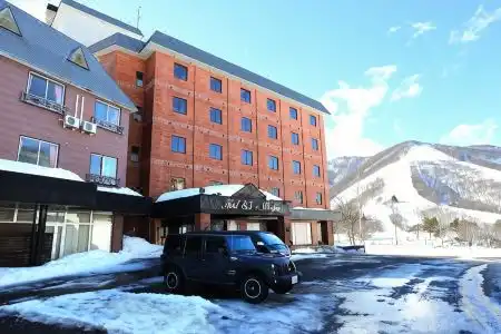 Silk Inn Madarao - 0