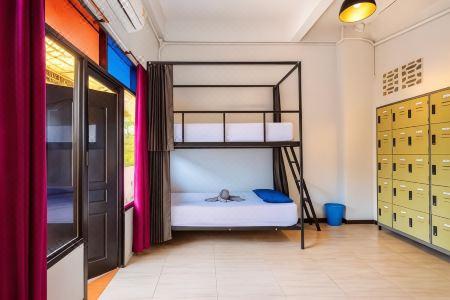 Eclipse Hostel and Bar - 16