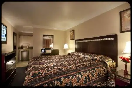 Crystal Lodge - 28