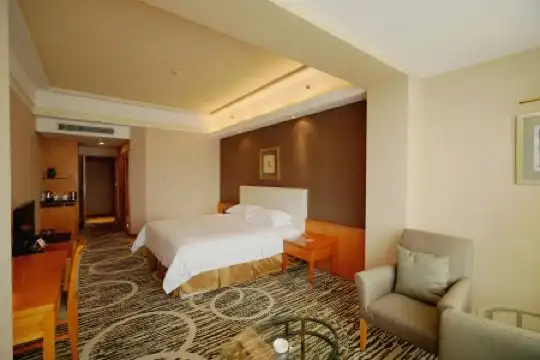 Guangzhou Baiyun - 84