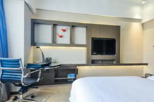 Guangzhou Baiyun - 66
