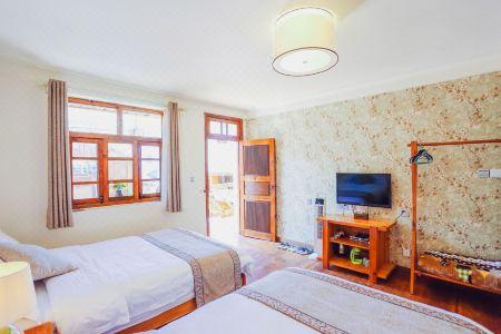 Cabin 7 Inn - 63