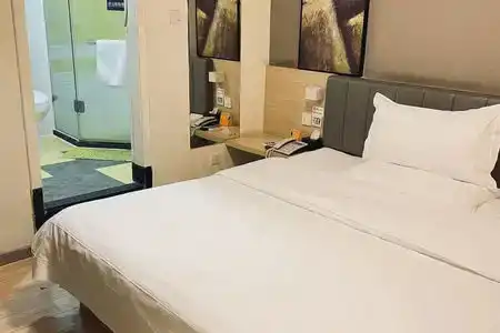 7 Days Inn - 1