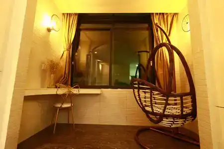Banyan - 24