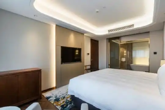 Nanjing New Era - 42