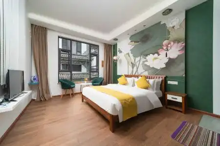 Book of Peace Inn - 2