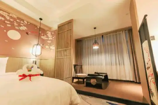 Guangzhou Baiyun - 124