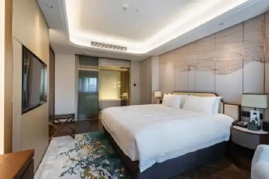 Nanjing New Era - 36