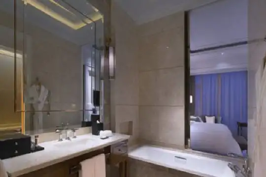 Sheraton Grand Wuhan Hankou - 62