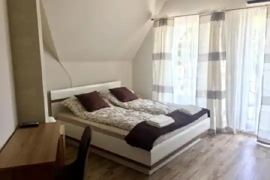 Tabàn Panzió - 8
