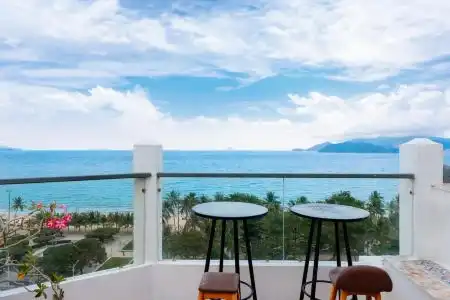 Azura Gold & Apartment - 9