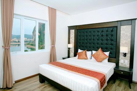 Ha Long Park - 9