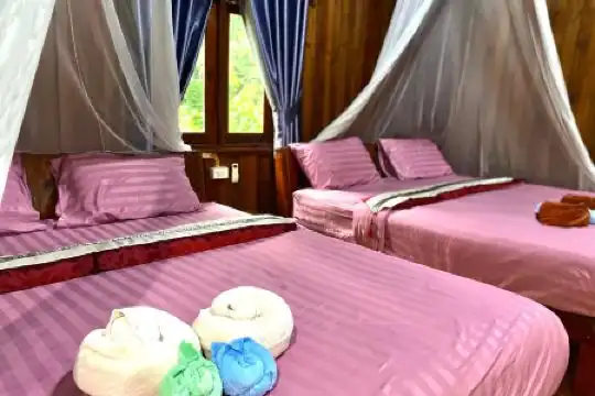 Nadia Kohjum - 8