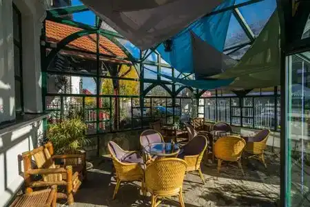 Janus Boutique & Spa - 0