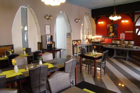 Janus Boutique & Spa - 4