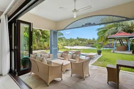 Eden Island Luxury Accommodation - 5
