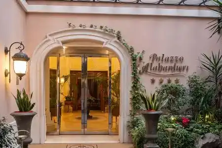 Palazzo Alabardieri - 1