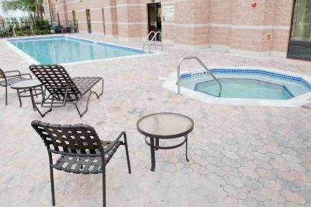SpringHill Suites by Marriott Orlando Lake Buena Vista South - 4