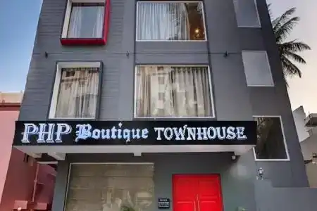 Php Boutique Townhouse - 0